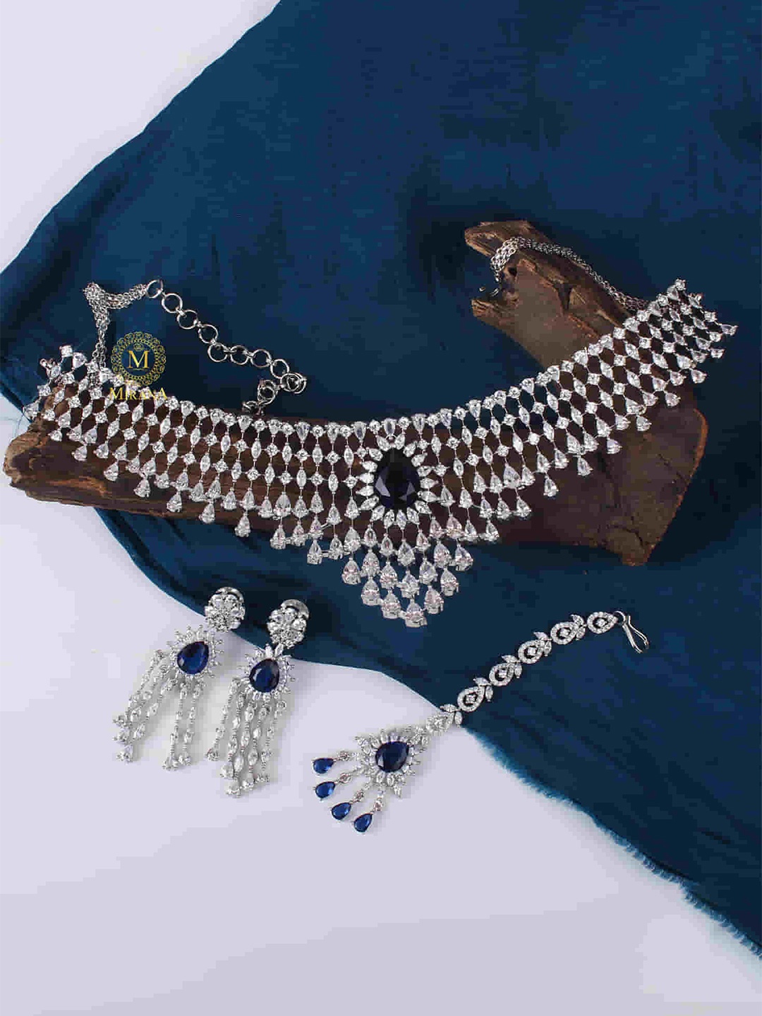 

Mirana Rhodium-Plated Necklace And Earrings & Maang Tika, Silver