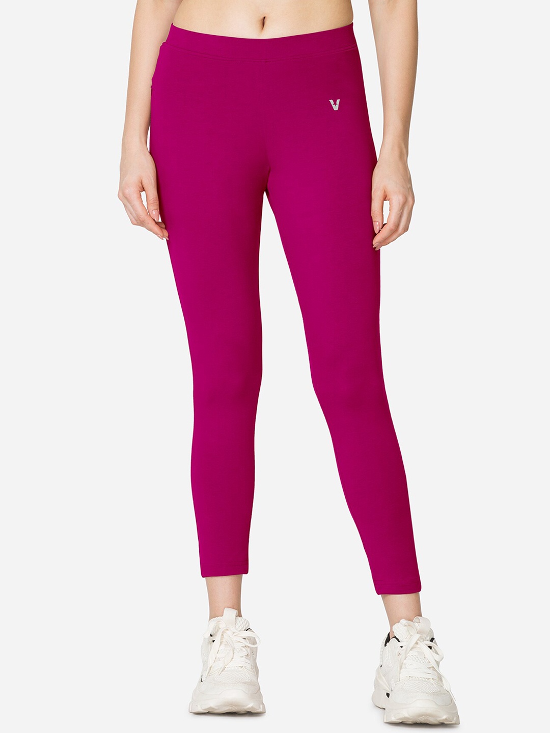 

VStar Cropped-Length Stretchable Tights, Magenta