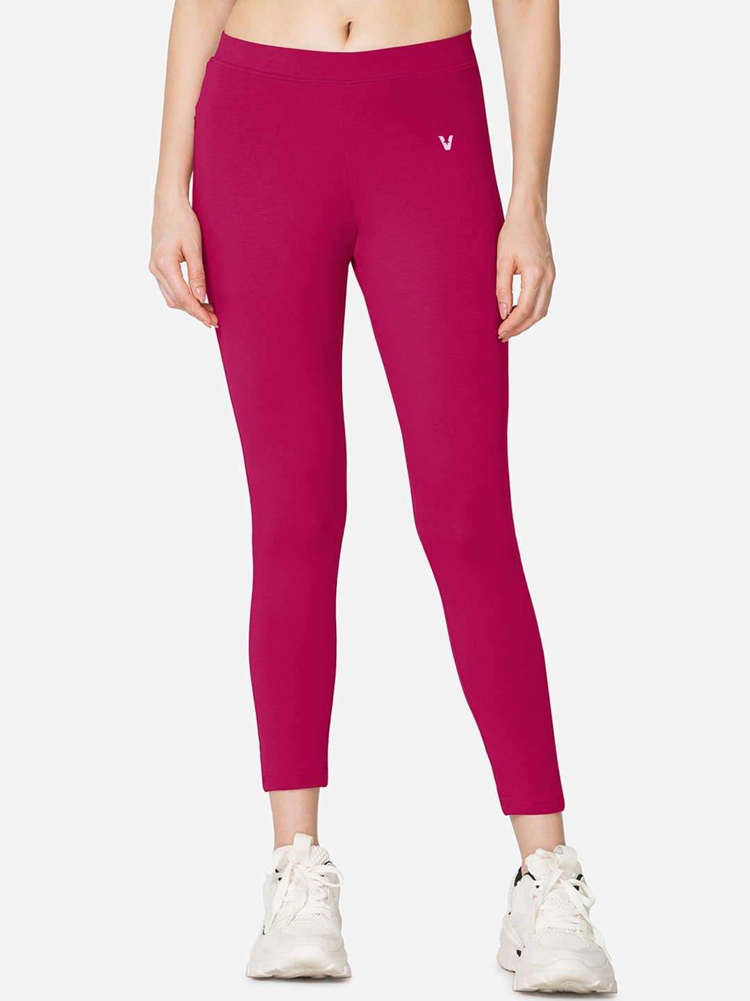 

VStar Skinny-Fit Cropped-Length Stretchable Tights, Magenta