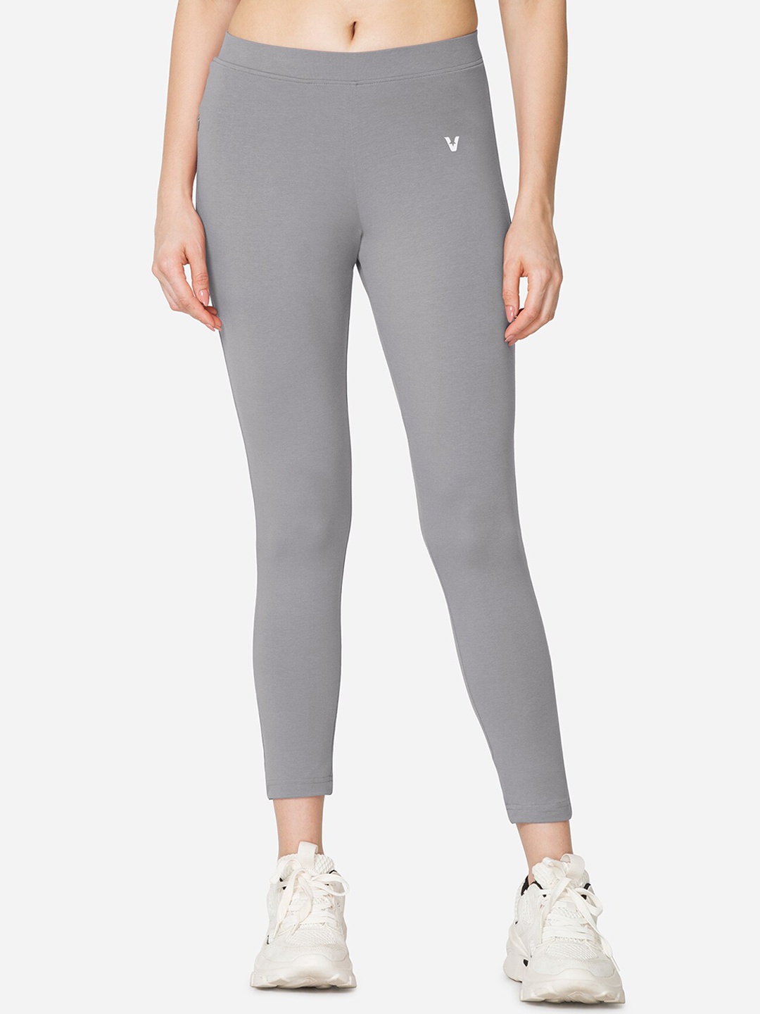 

VStar Skin-Fit Cropped-Length Stretchable Tights, Grey