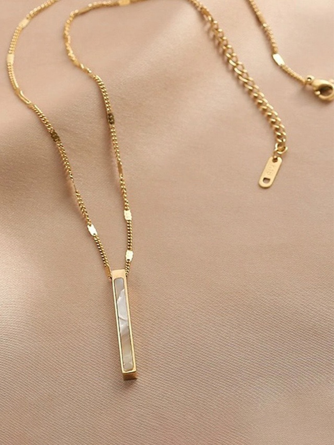 

MYKI Gold-Plated CZ-Studded Pendant With Chain