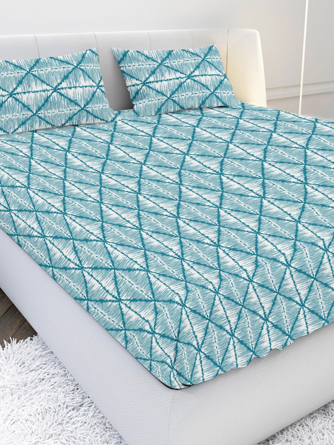 

MAYFAIR HOMES LONDON Teal & White Geometric 144 TC King Bedsheet with 2 Pillow Covers