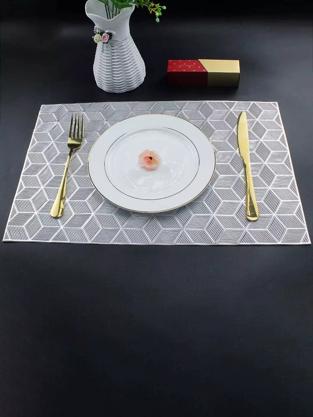 

Dakshya Industries Silver Toned 6 Pieces Rectangular Kitchen Table Placemats