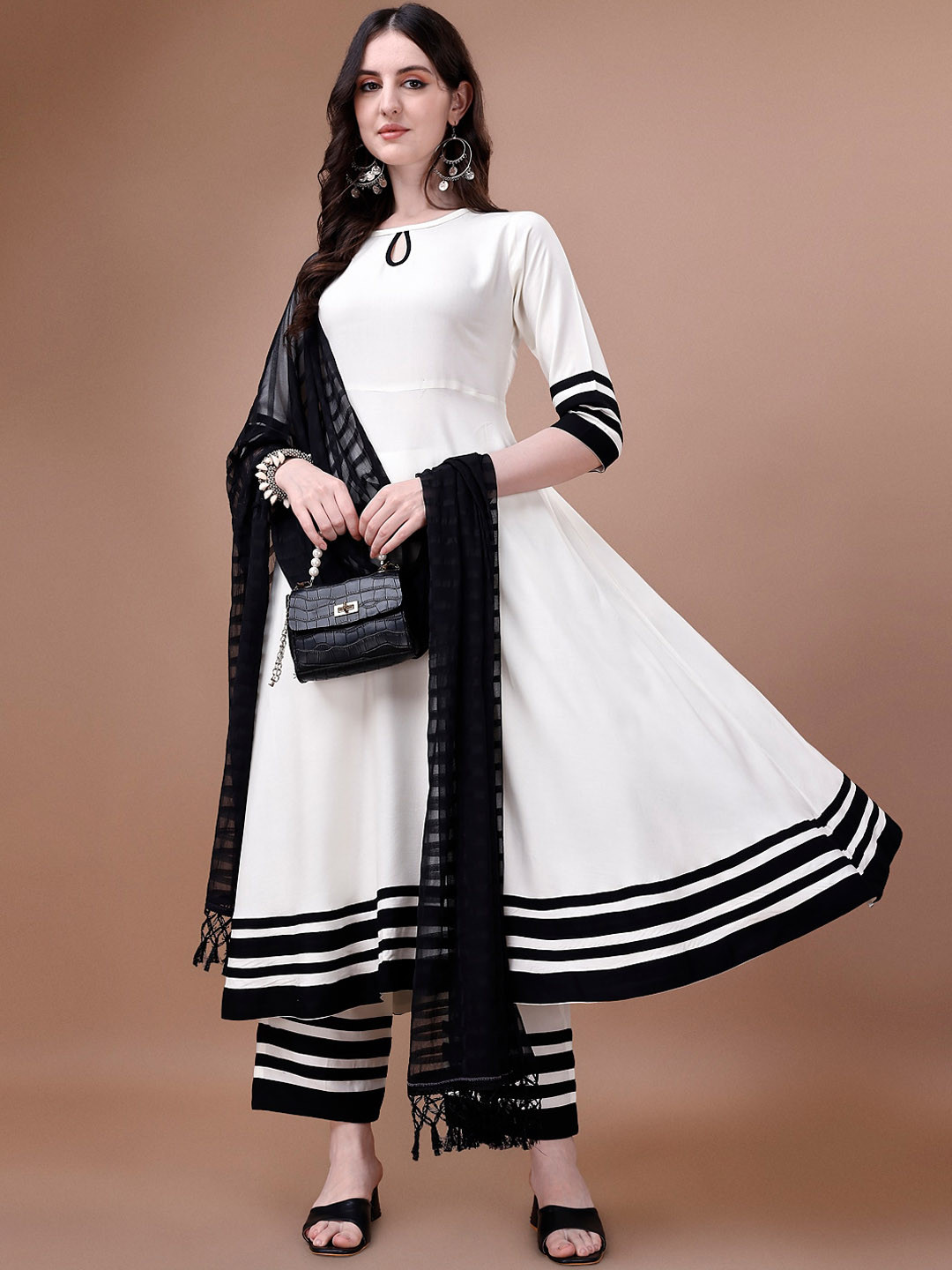 

KALINI Keyhole Neck Anarkali Kurta with Trousers & With Dupatta, White