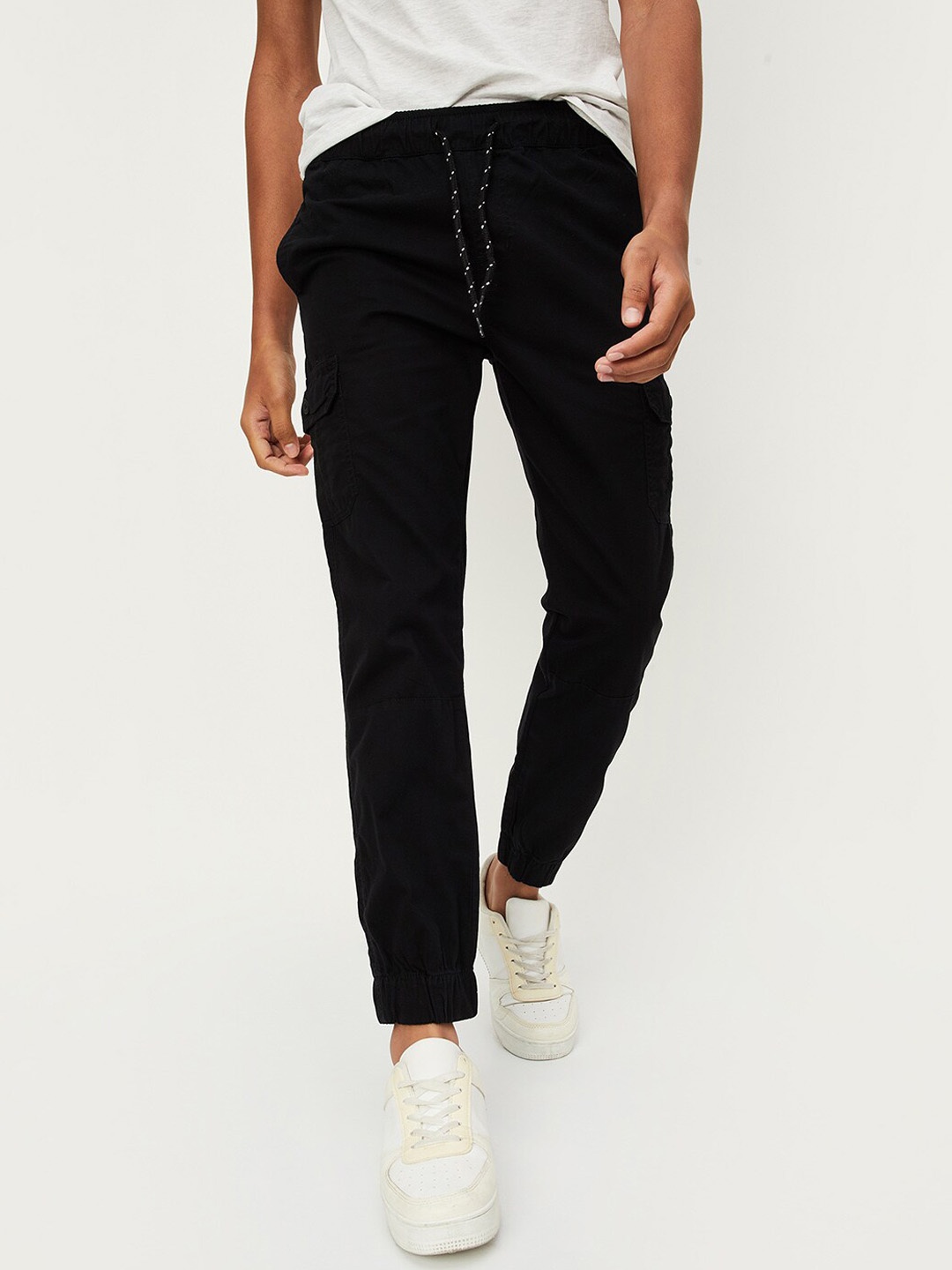 

max Boys Mid-Rise Pure Cotton Trousers, Black