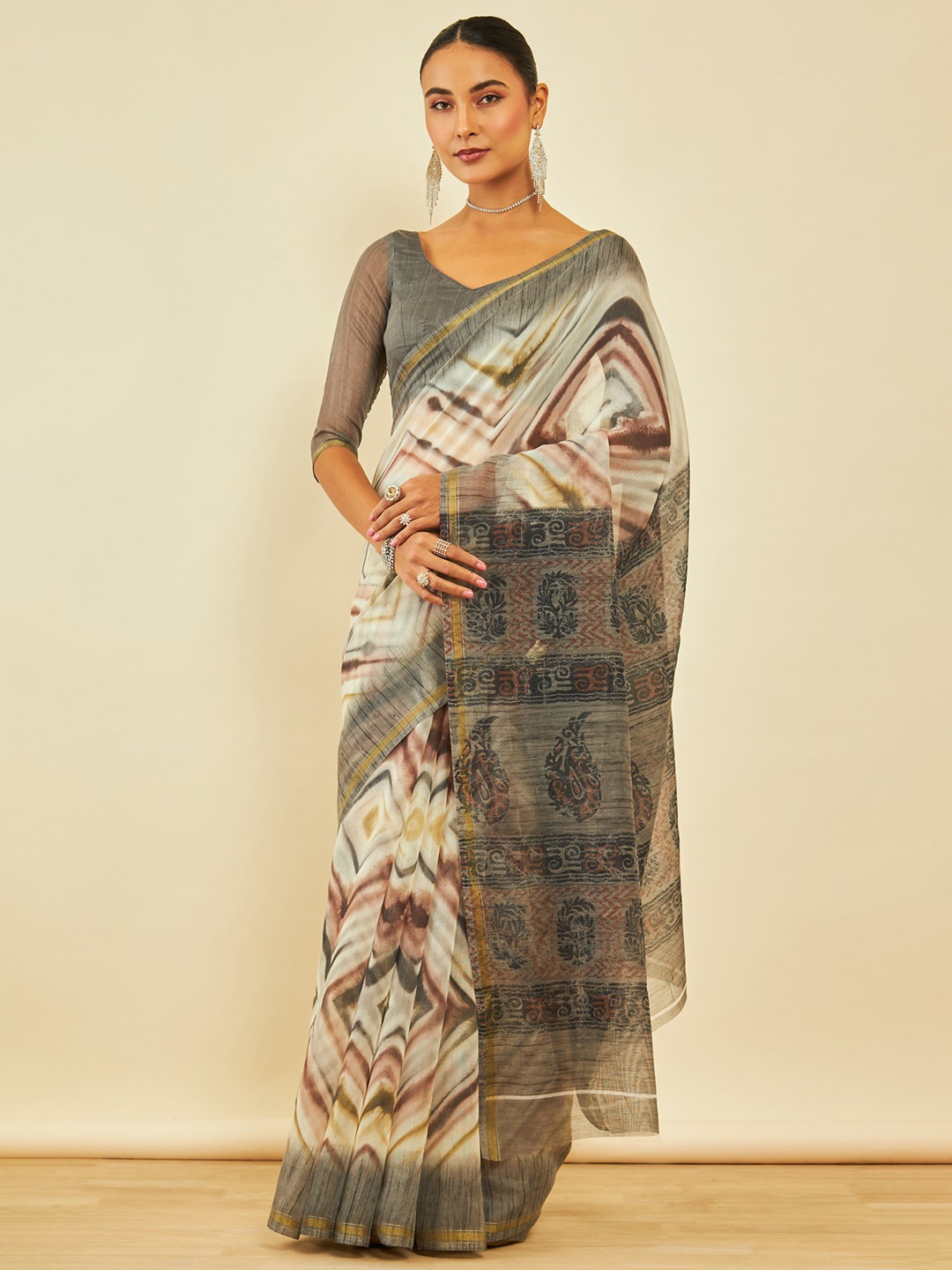 

Soch Abstract Printed Zari Chanderi Saree, Grey