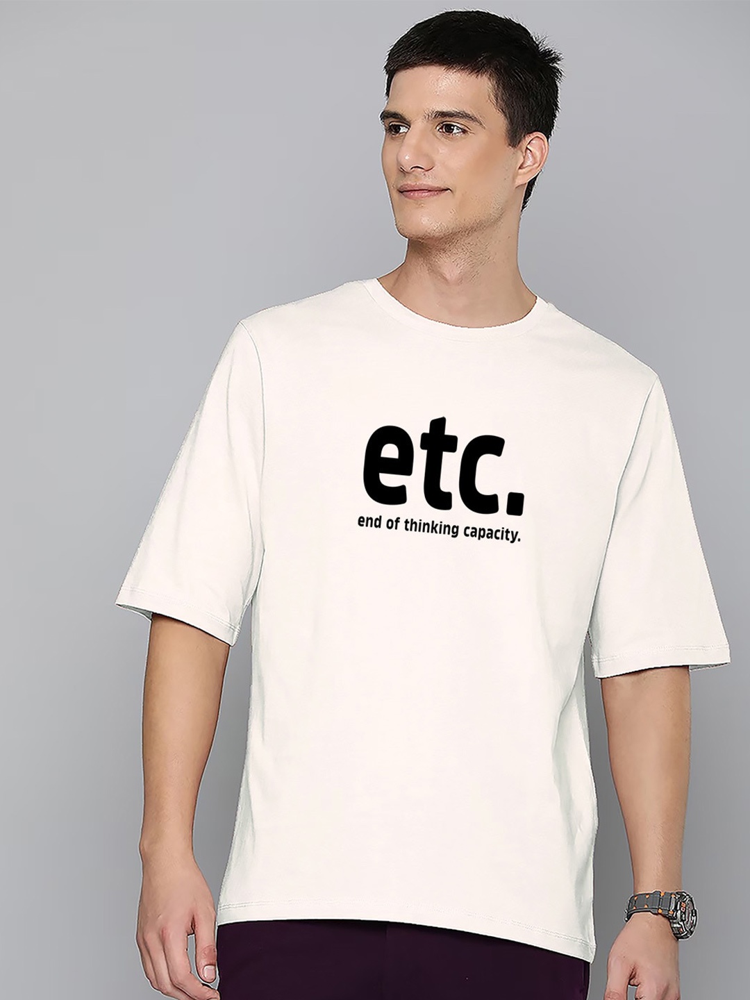 

Harvard Off White Typography Printed Drop-Shoulder Sleeves Cotton Oversized T-shirt