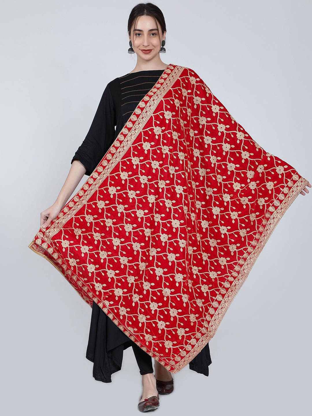 

Moda Chales Embroidered Velvet Dupatta, Red