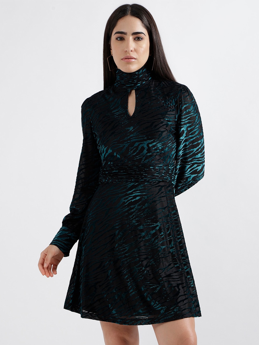 

ELLE Animal Printed Choker Neck Cuffed Sleeves A-Line Dress, Green