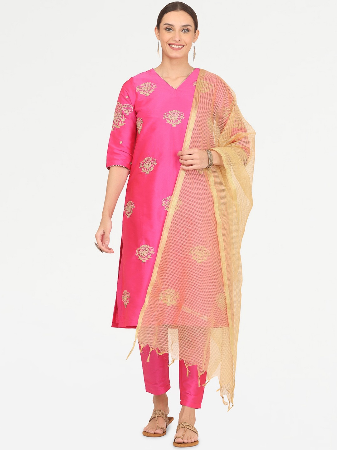 

KAANCHIE NANGGIA Ethnic Motifs Embroidered Kurta With Trouser & Dupatta, Pink