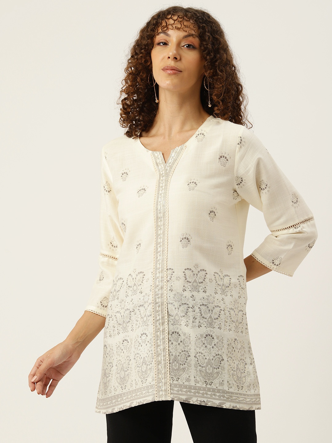 

Rue Collection Ethnic Motifs Printed Kantha Work Pure Cotton Kurti, Off white