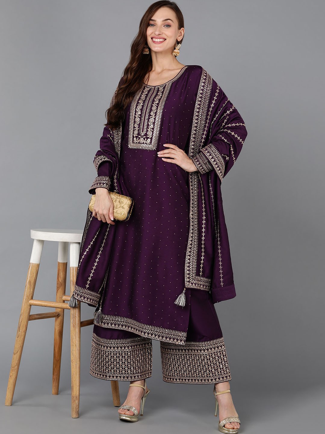 

AHIKA Floral Yoke Design Regular Sequinned Kurta with Palazzos & Dupatta, Purple