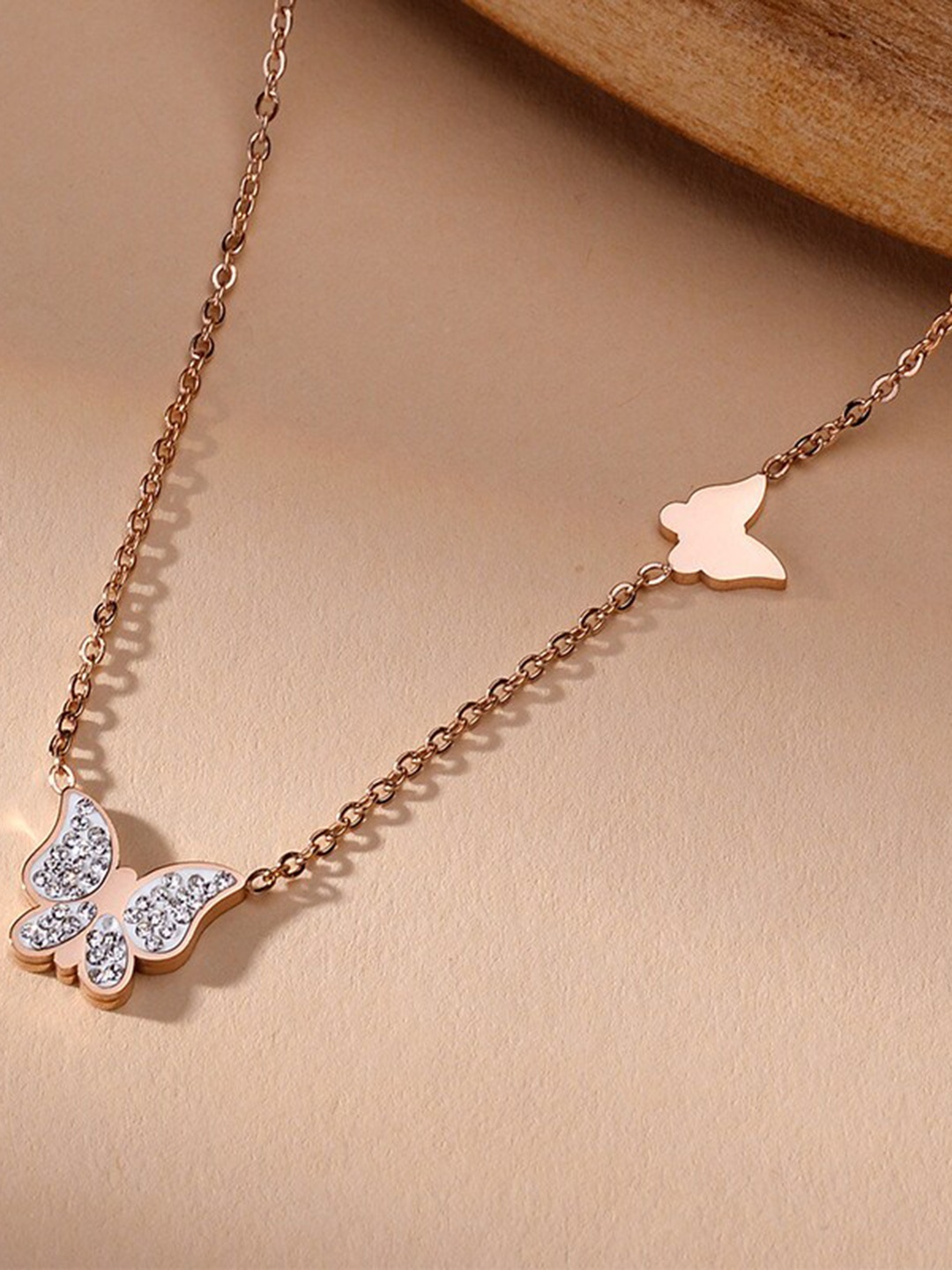 

MYKI Rose Gold-Plated Stainless Steel Butterfly Shaped Stones Studded Pendant Necklace
