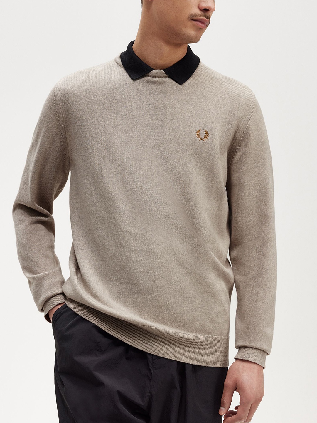 

Fred Perry Round Neck Woollen & Cotton Pullover Sweater, Grey