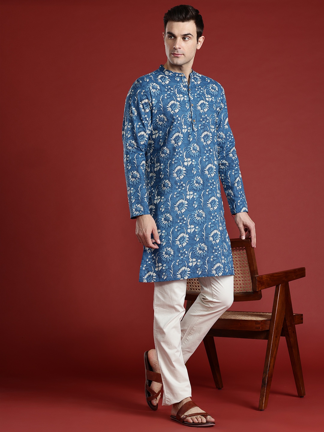

Anouk Floral Printed Cotton Kurta, Blue