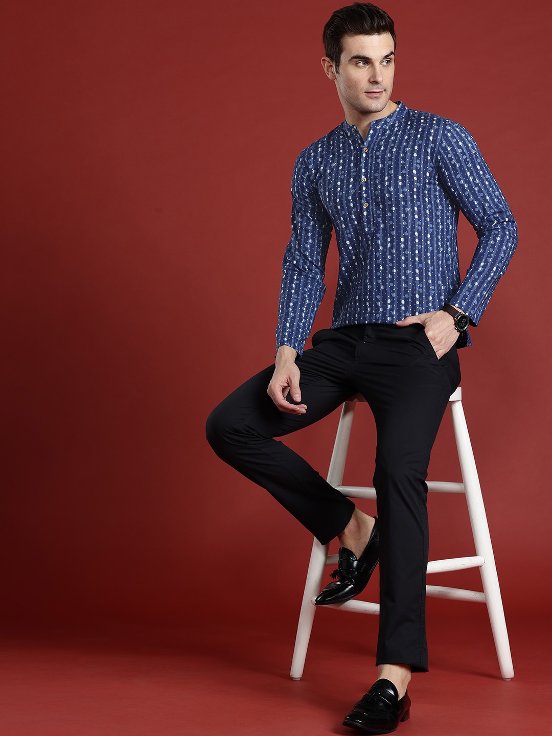 

Anouk Printed Pure Cotton Short Kurta, Navy blue