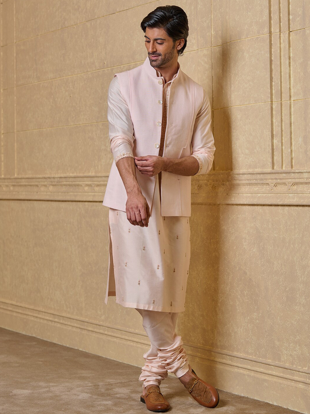 

Tasva Woven Design Nehru Jackets, Cream