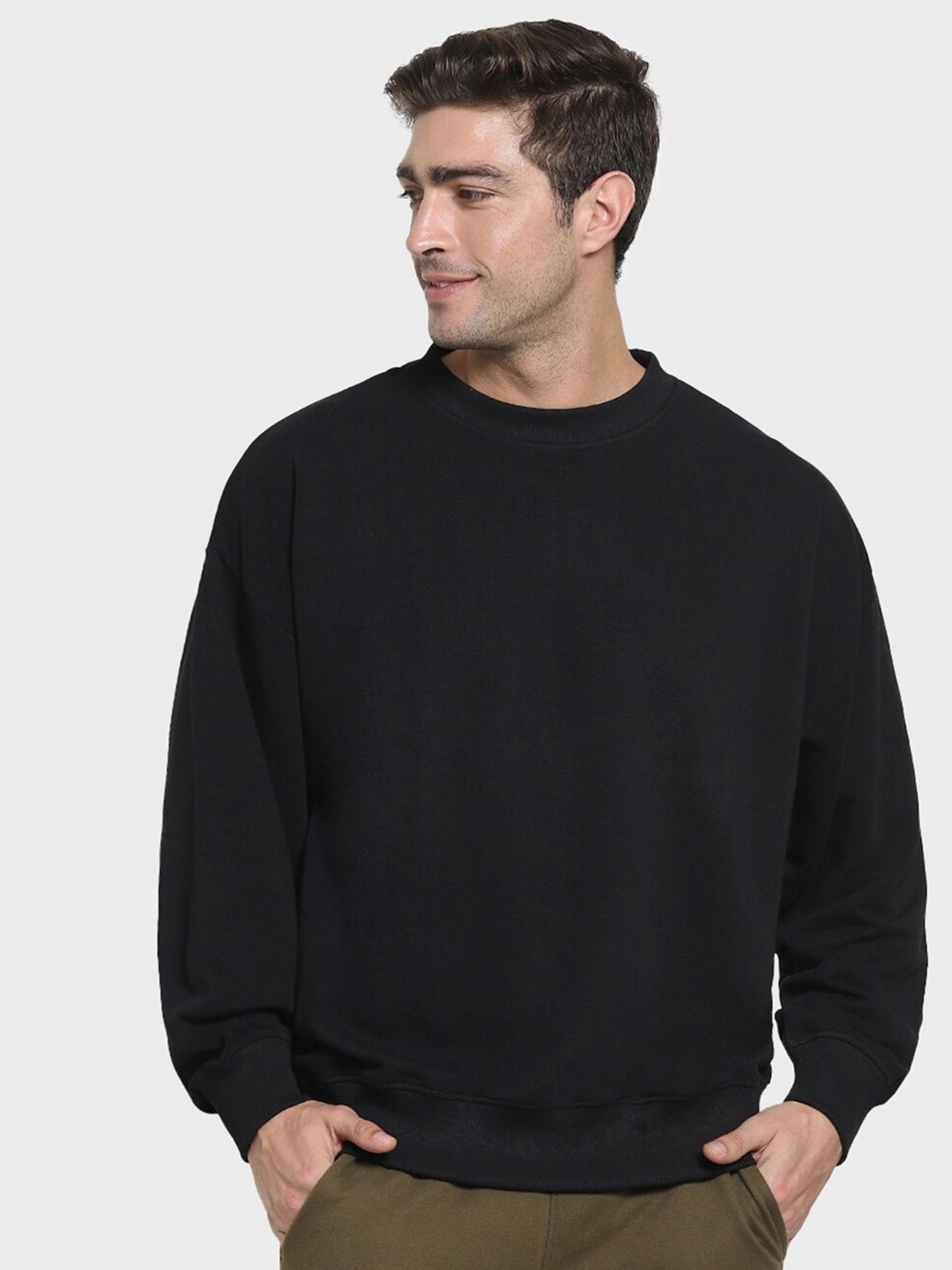 

Bewakoof Plus Long Sleeves Fleece Pullover, Black