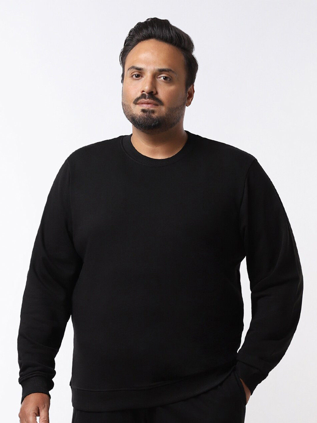 

Bewakoof Plus Black Round Neck Sweatshirt