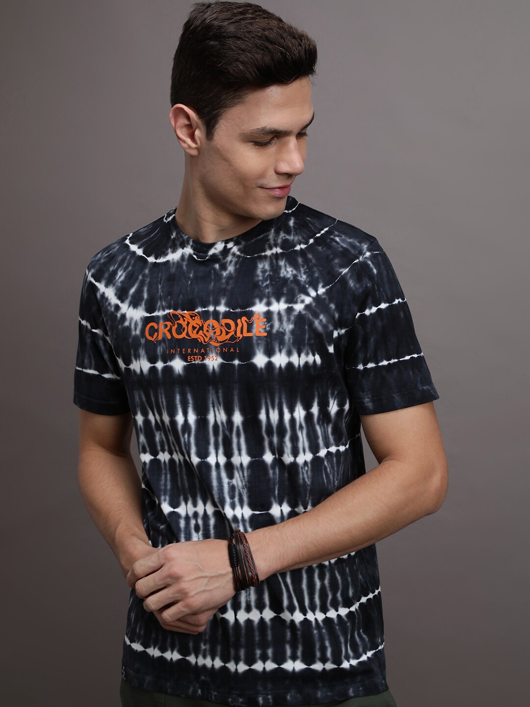 Crocodile Typography Printed Slim Fit Cotton Casual T-shirt, Black
