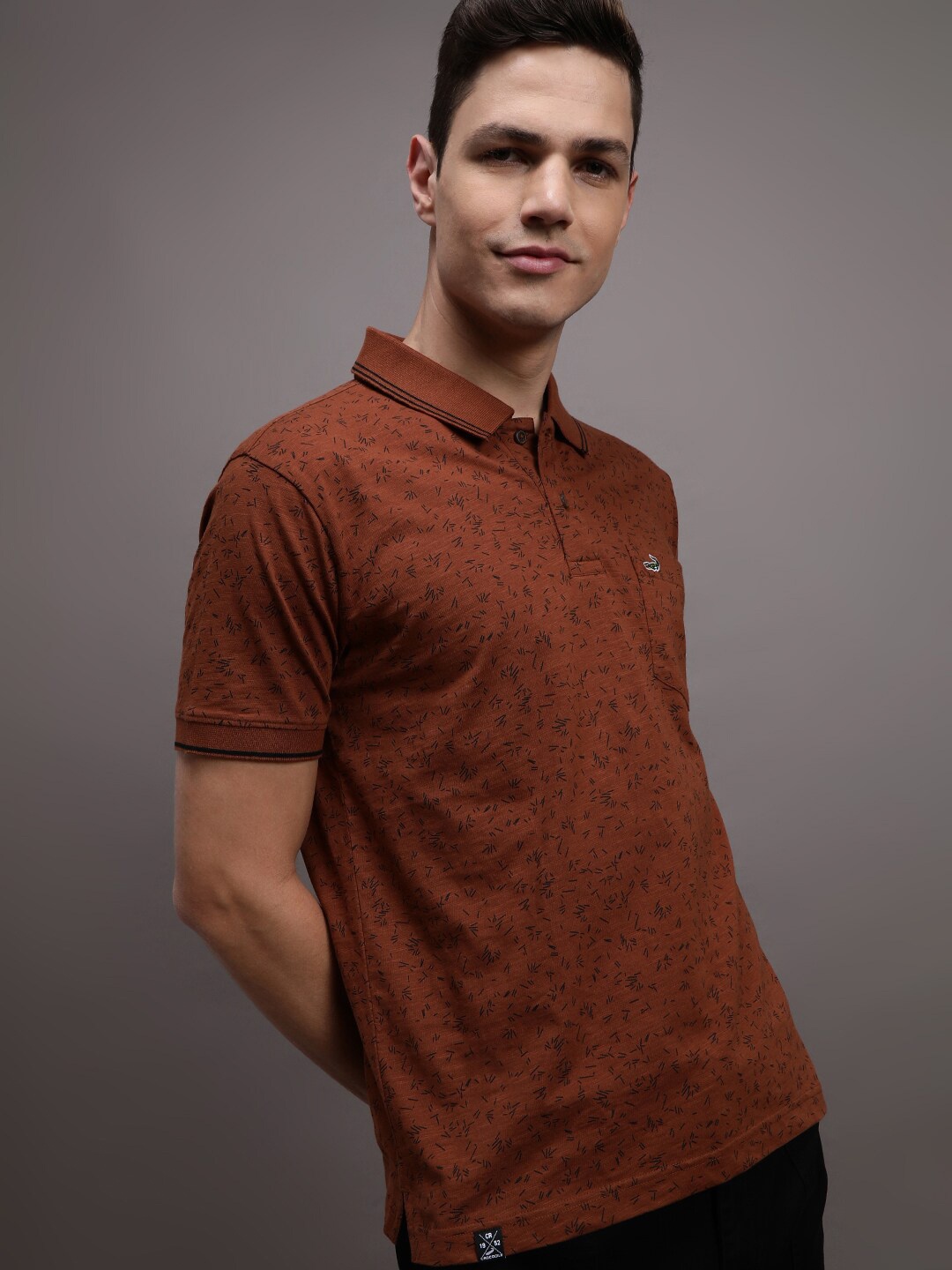 

Crocodile Abstract Printed Polo Collar Slim Fit Cotton Casual T-shirt, Brown