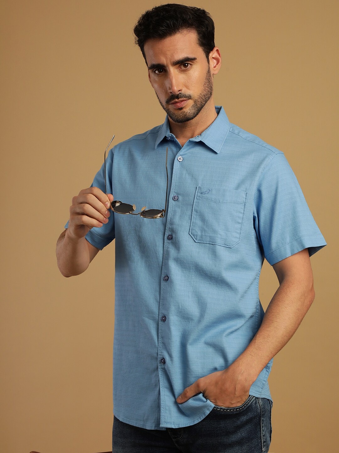 

Crocodile Classic Regular Fit Spread Collar Pocket Cotton Casual Shirt, Blue