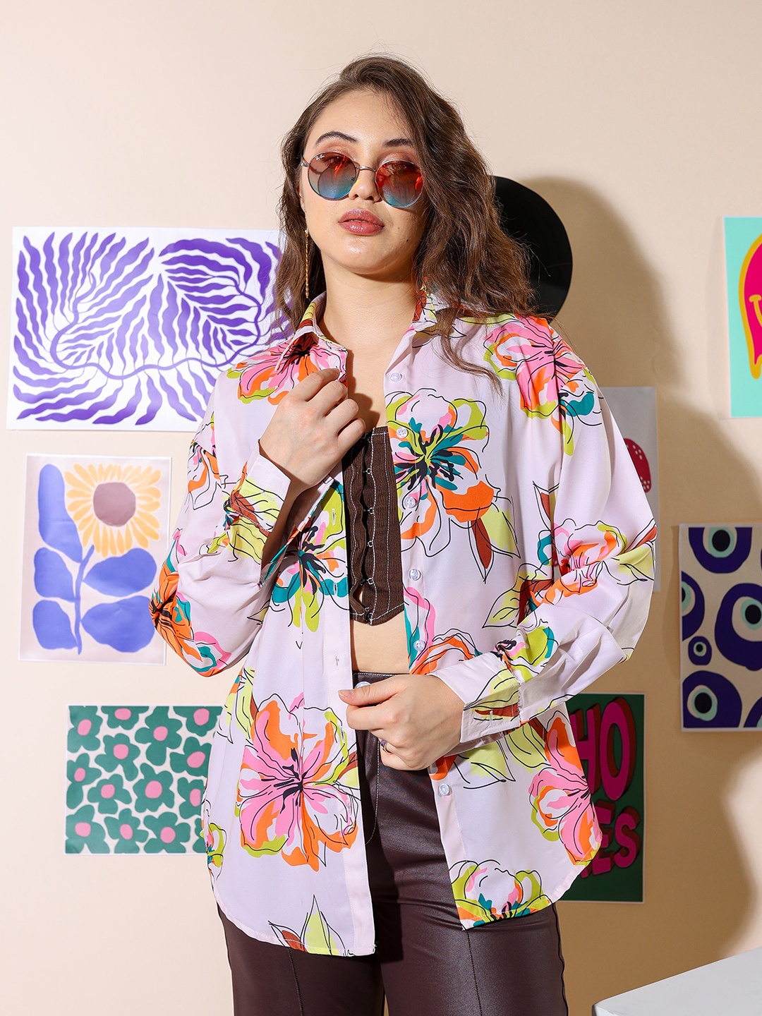 

Stylecast X Hersheinbox Lavender & Pink Floral Printed Pure Cotton Casual Shirt