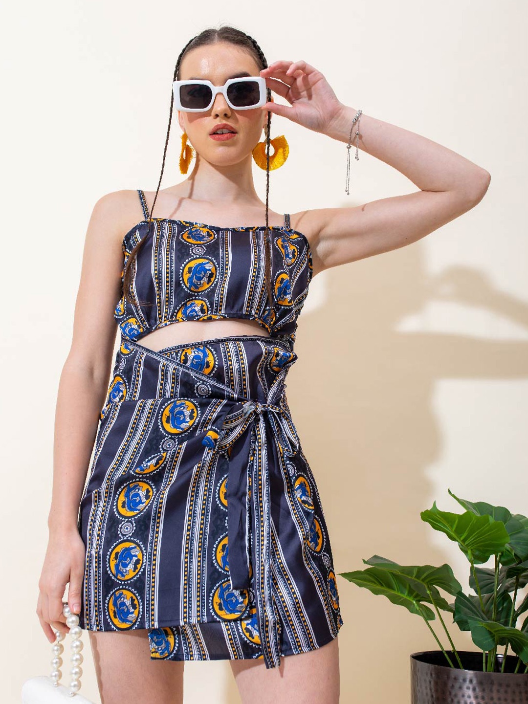 

Stylecast X Hersheinbox Ethnic Motifs Printed Satin A-Line Mini Dress, Blue
