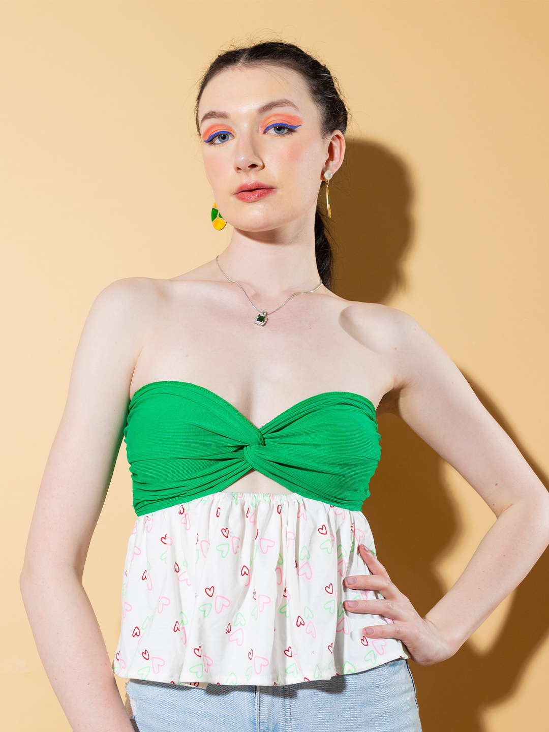 

Stylecast X Hersheinbox Conversational Printed Pure Cotton Tube Top, Green