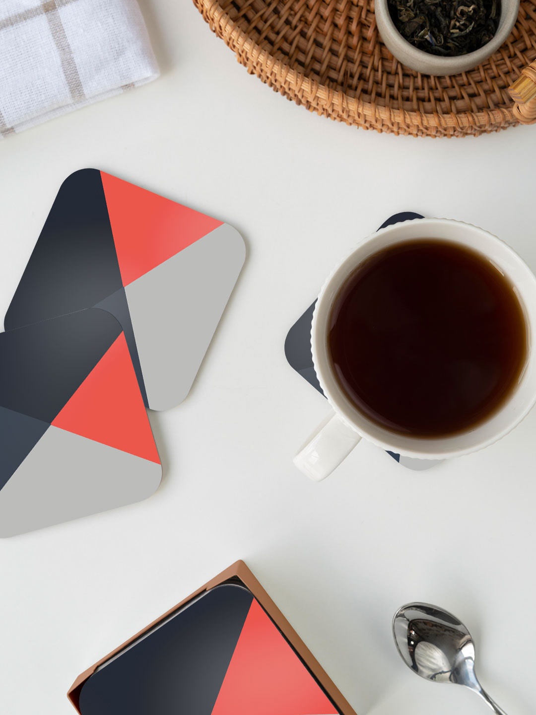 

macmerise Black & Grey Criss-Cross Printed Square Coaster