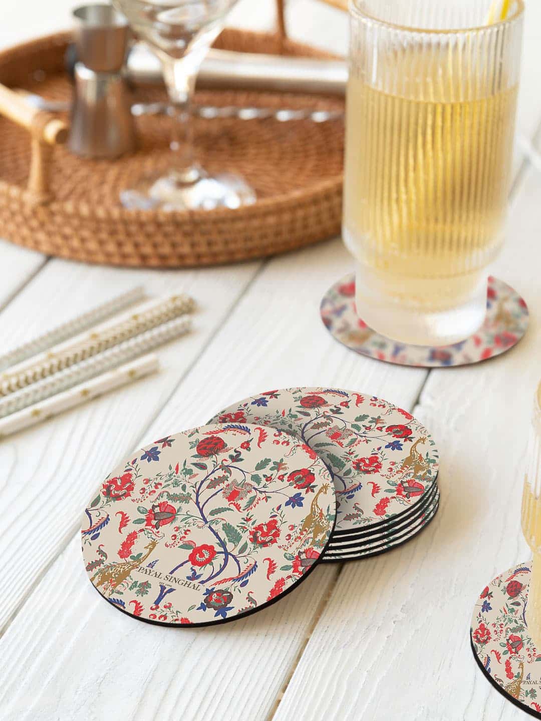 

macmerise Payal Singhal Red & Green 6 Pieces Giraffe Printed Round Coasters