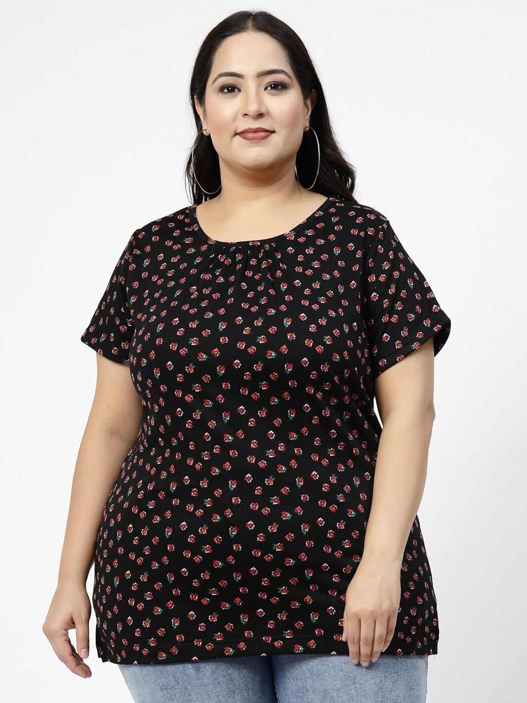

plusS Plus Size Black Floral Printed Cotton T-shirt