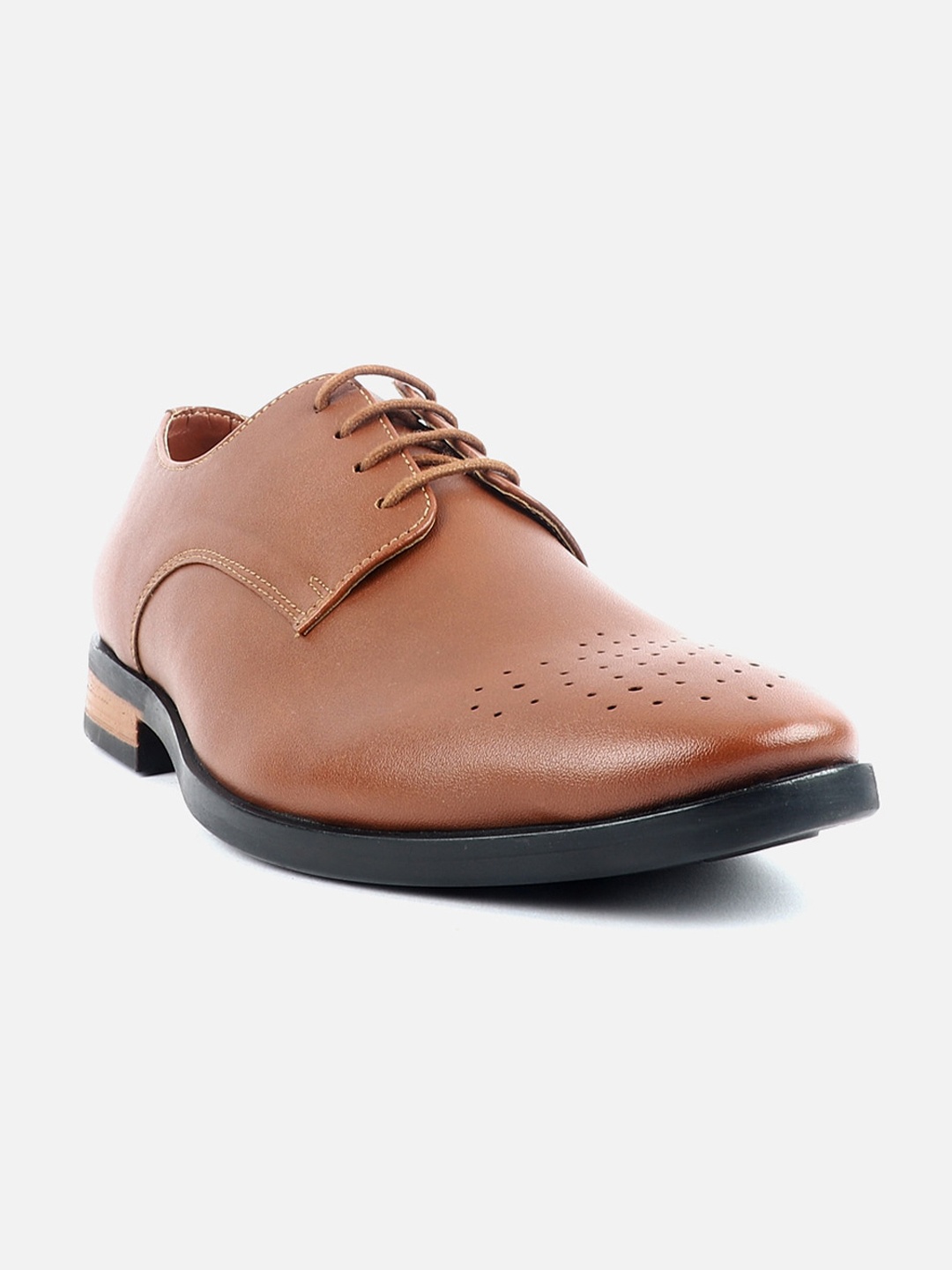 

Carlton London Men Perforated Formal Derbys, Tan