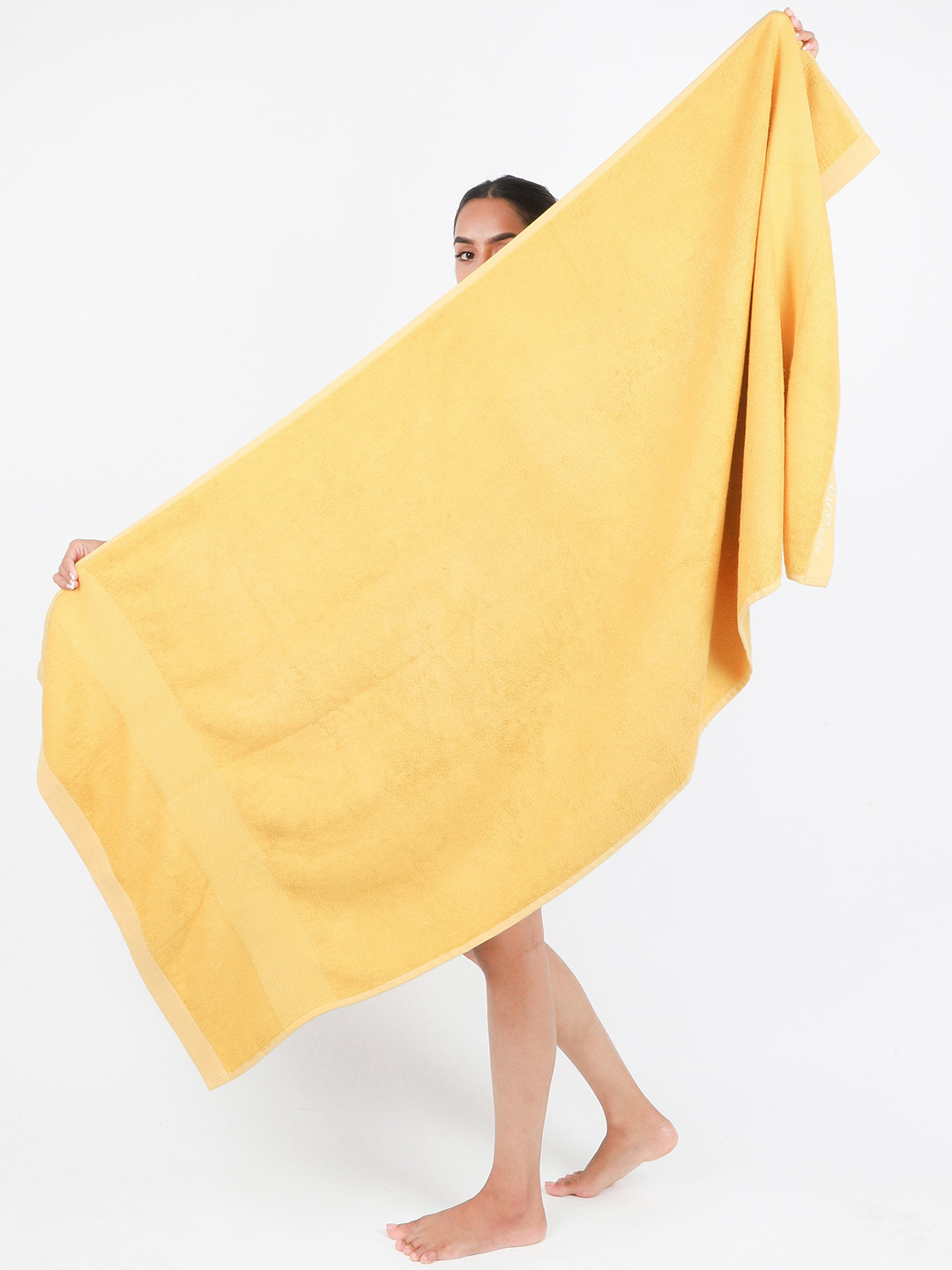 

Doctor Towels Yellow 550 GSM Bamboo Terry Bath Towel With Gift Box
