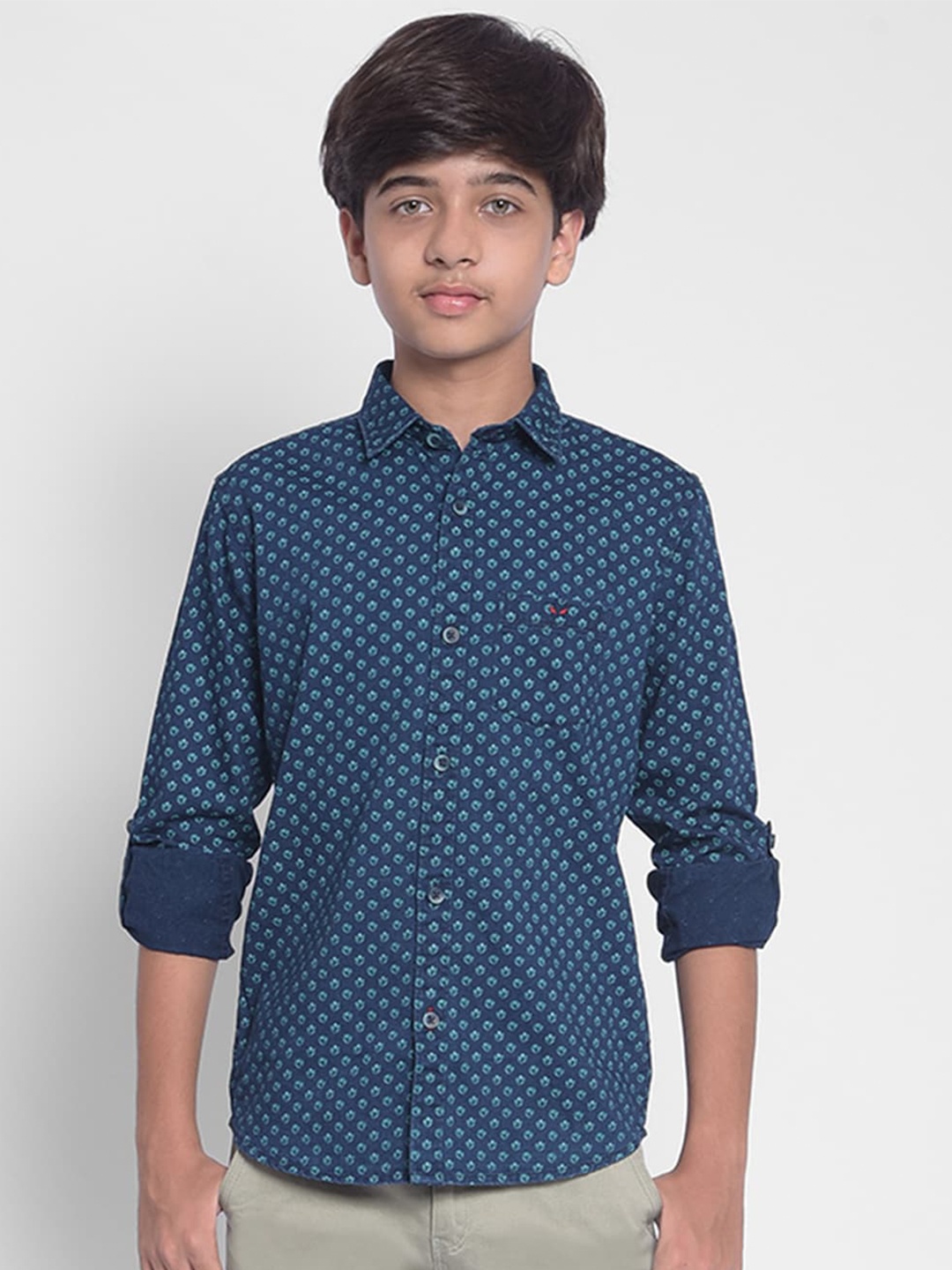 

Crimsoune Club Boys Slim Fit Micro Ditsy Printed Pure Cotton Casual Shirt, Blue