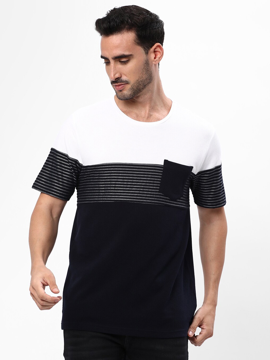 

R&B Colourblocked Round Neck Cotton T-shirt, Blue