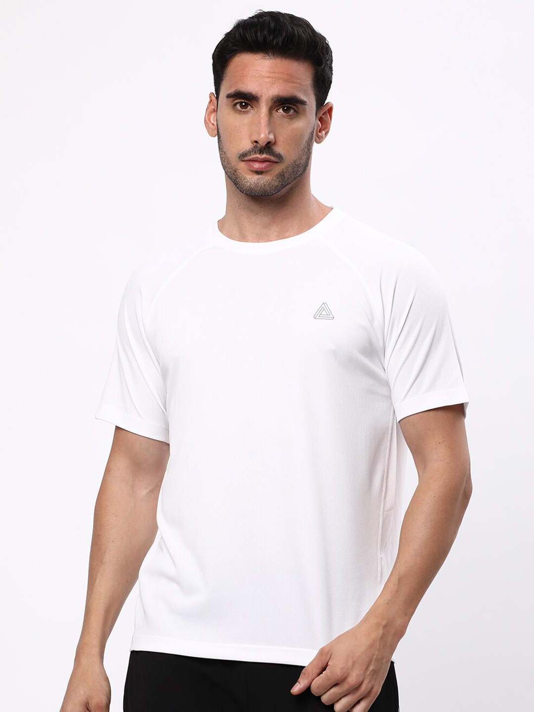 

R&B Men White Applique T-shirt