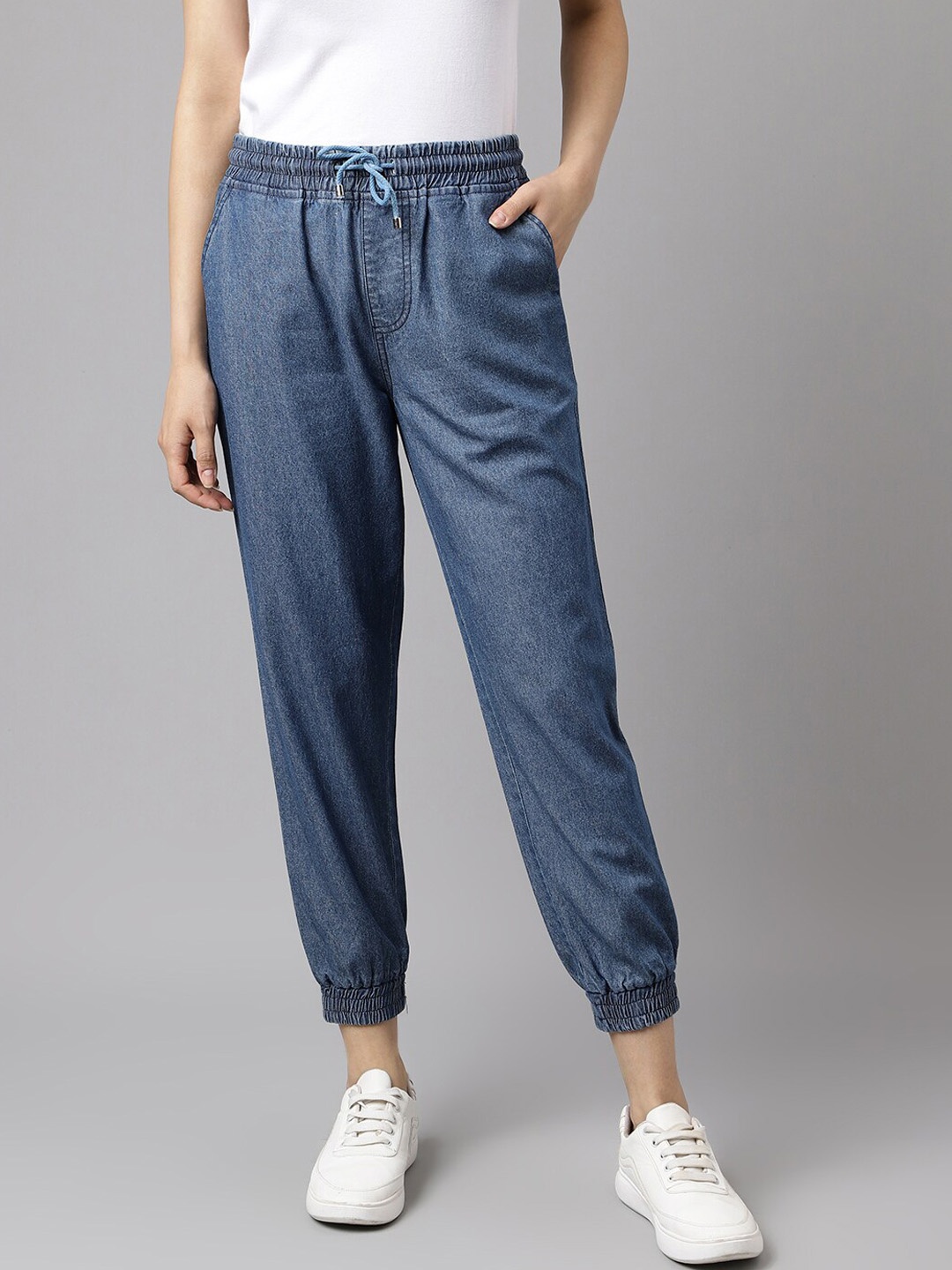 

Latin Quarters Women Relaxed Fit Mid-Rise Denim Joggers, Blue