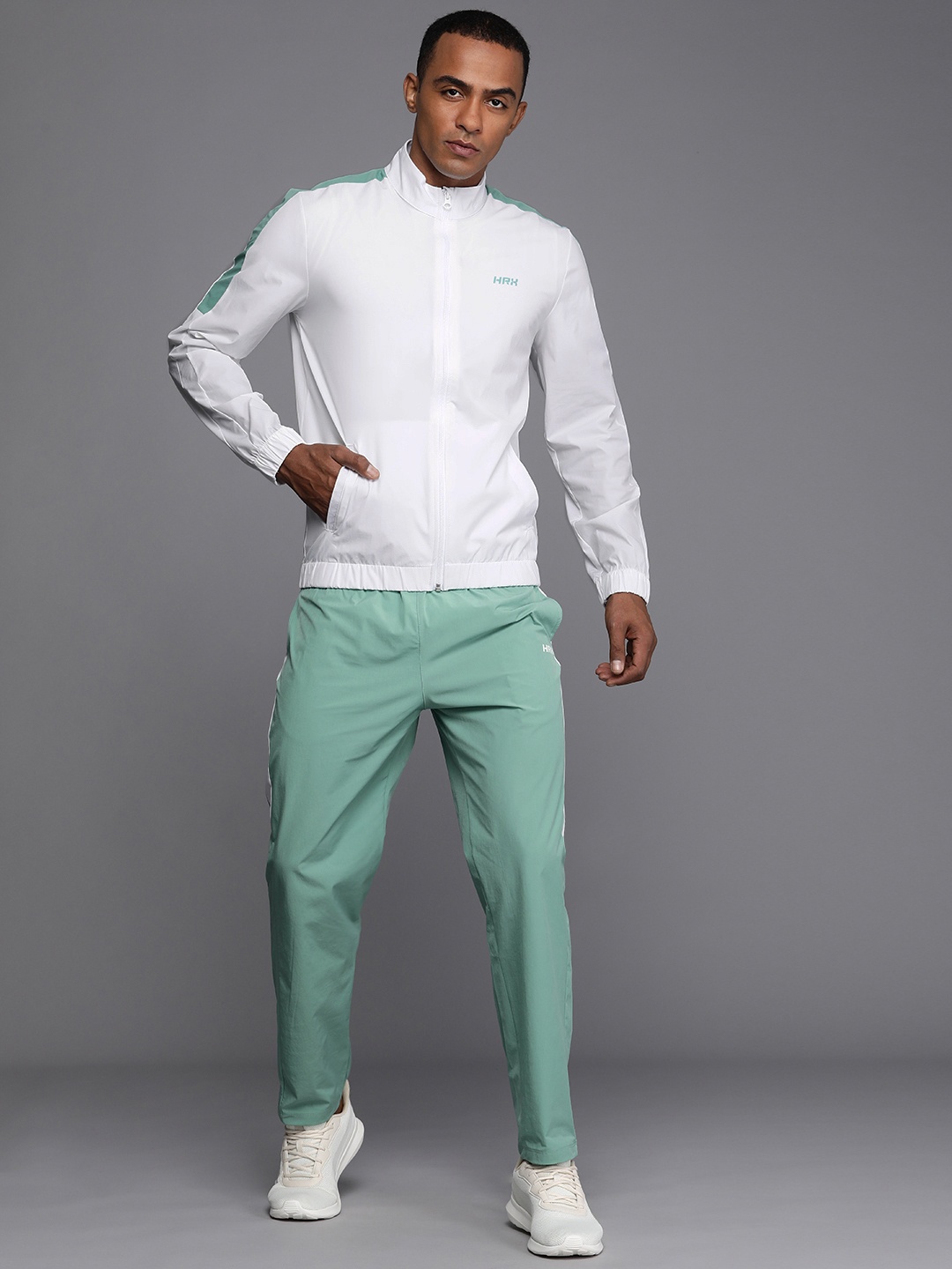 

HRX by Hrithik Roshan Men Solid Rapid-Dry Tracksuits, White