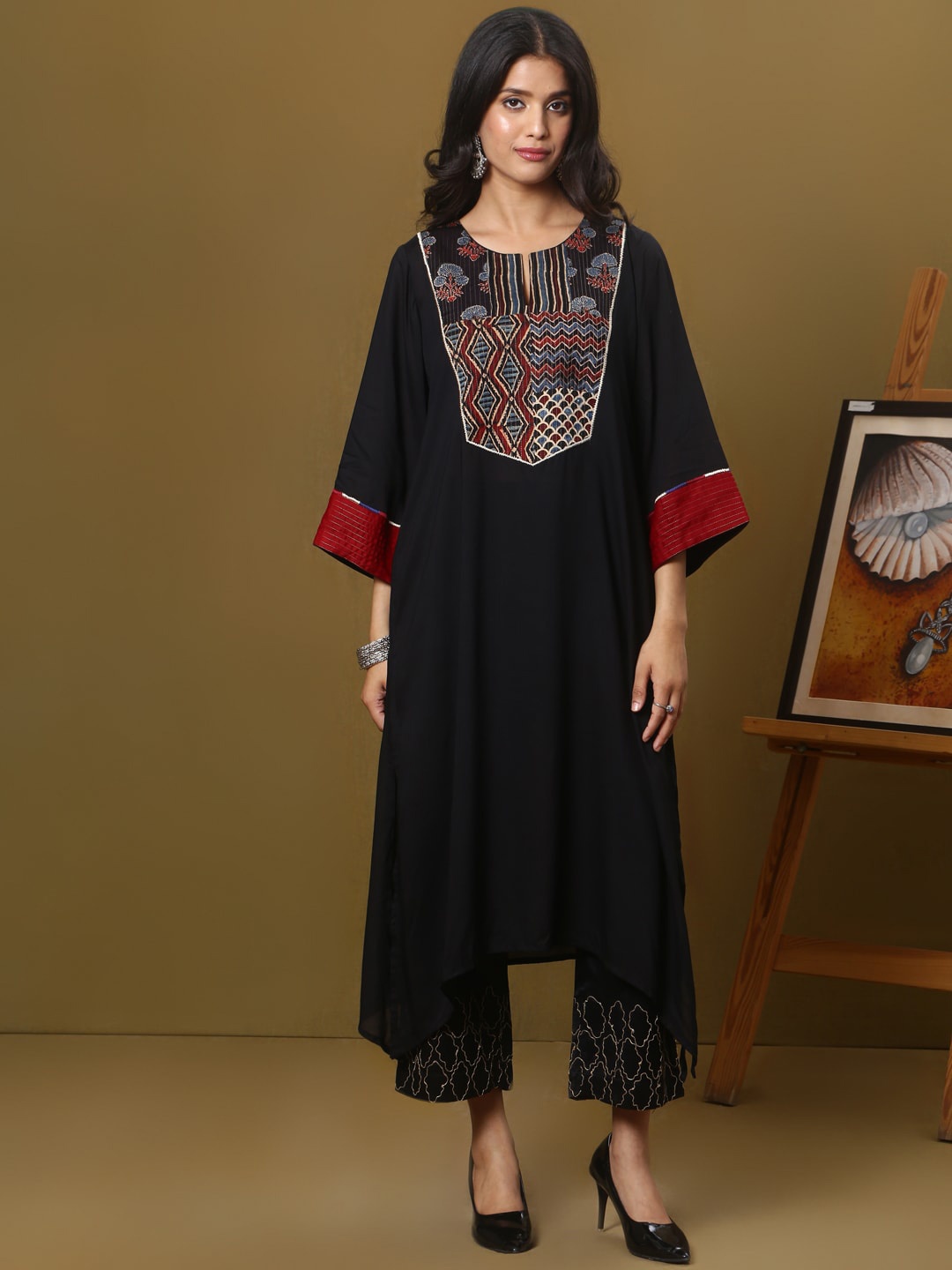 

Spring Soul Floral Yoke Design Flared Sleeves Kurta With Trousers, Black