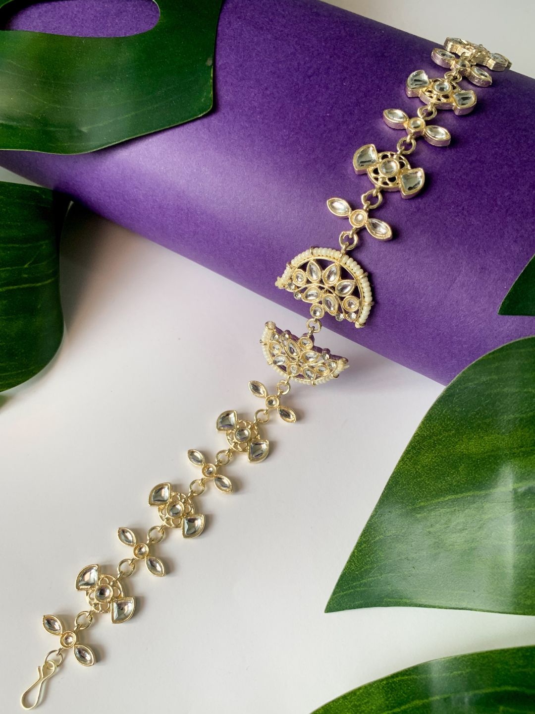 

I Jewels Gold-Plated Kundan Studded & Beaded Matha Patti