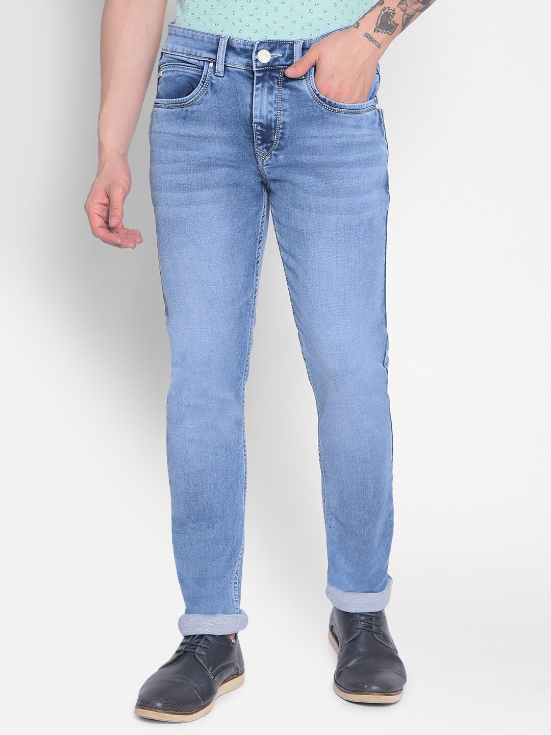 

Crimsoune Club Men Classic Slim Fit Heavy Fade Cotton Stretchable Jeans, Blue