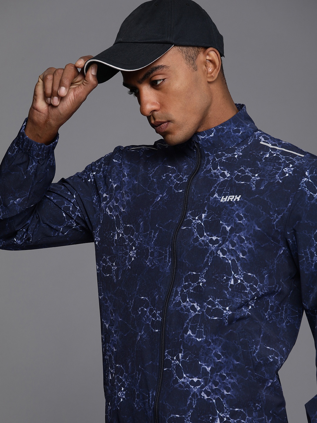 

HRX by Hrithik Roshan Men Abstract Printed Rapid-Dry Running Sporty Jacket, Navy blue