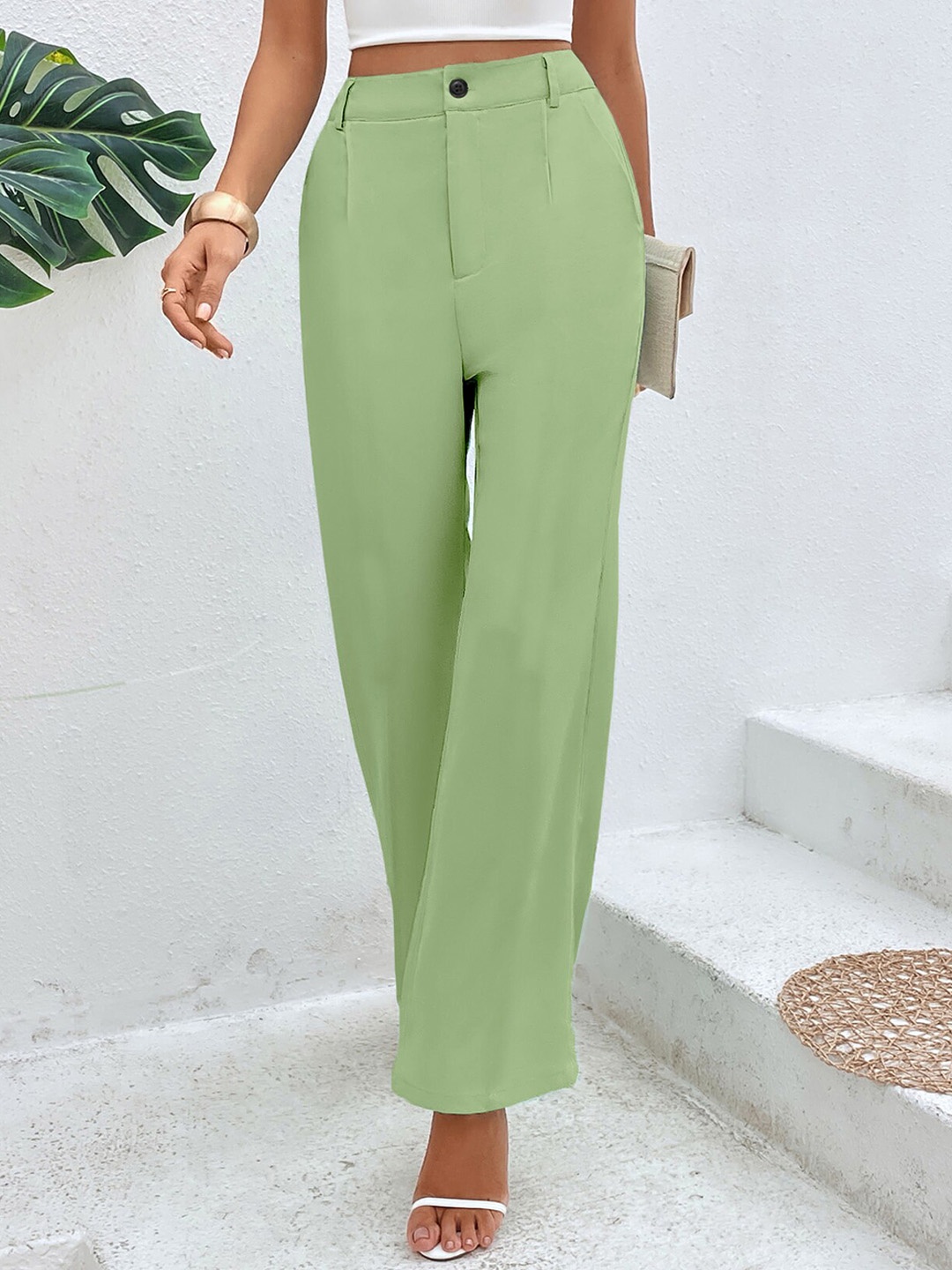 

FAVRIZ Women High-Rise Pleated Travel Features Parallel Trousers, Green