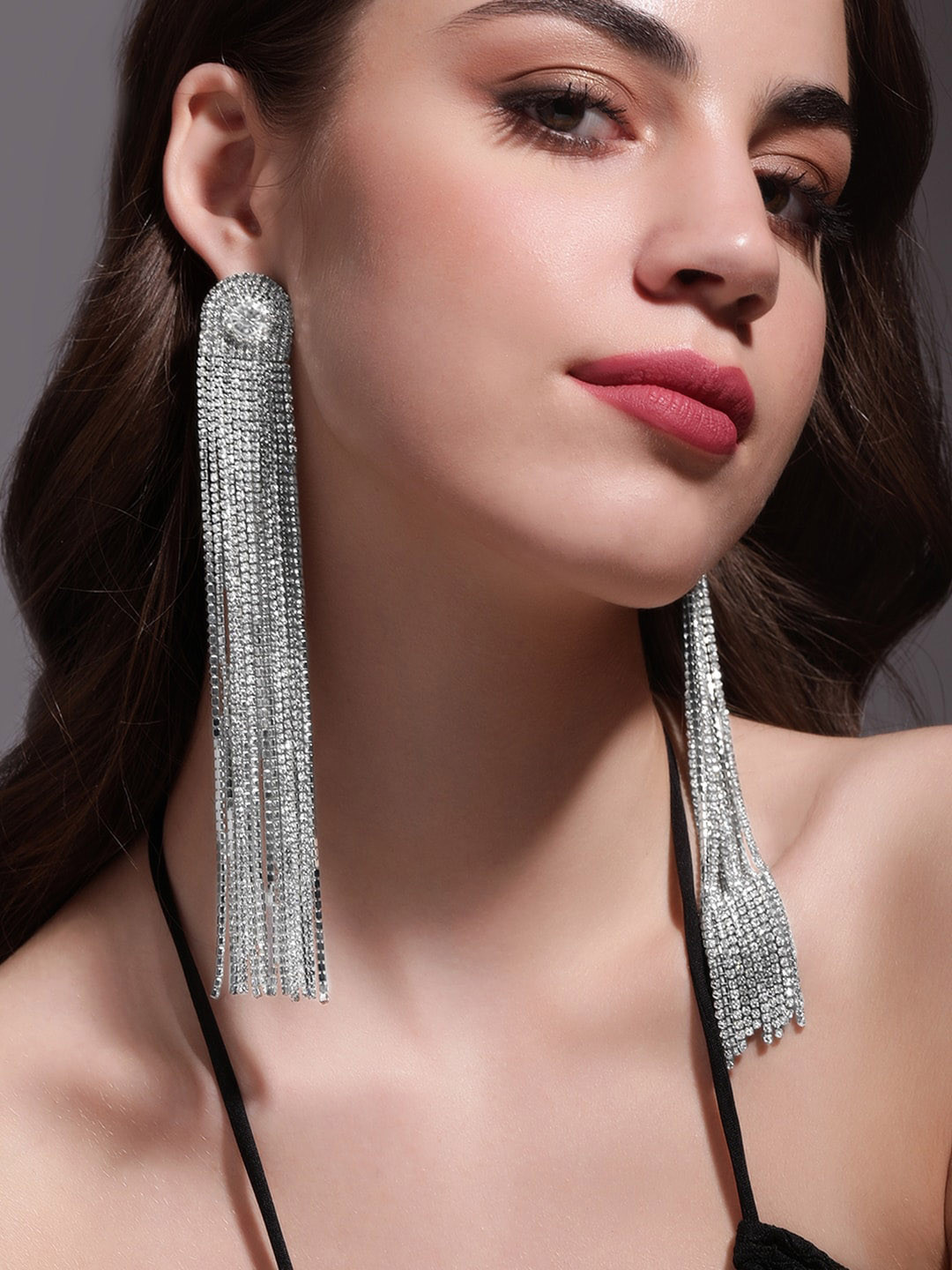 

Rubans Voguish Silver-Plated Teardrop Shaped Drop Earrings