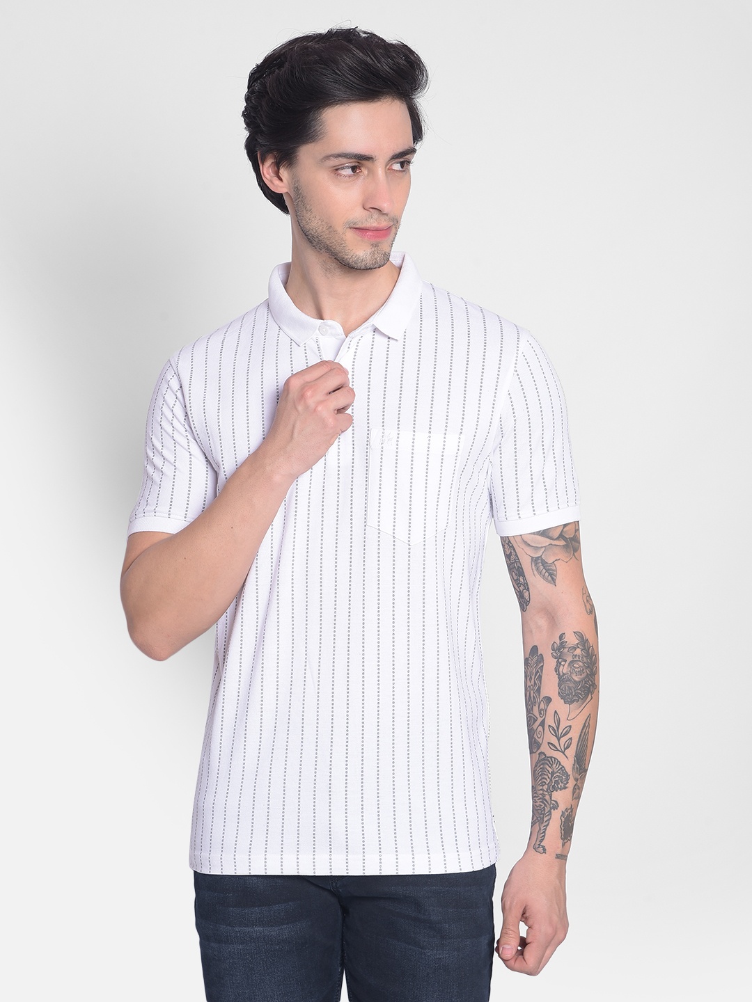 

Crimsoune Club Striped Polo Collar Pocket Slim Fit Casual T-shirt, White