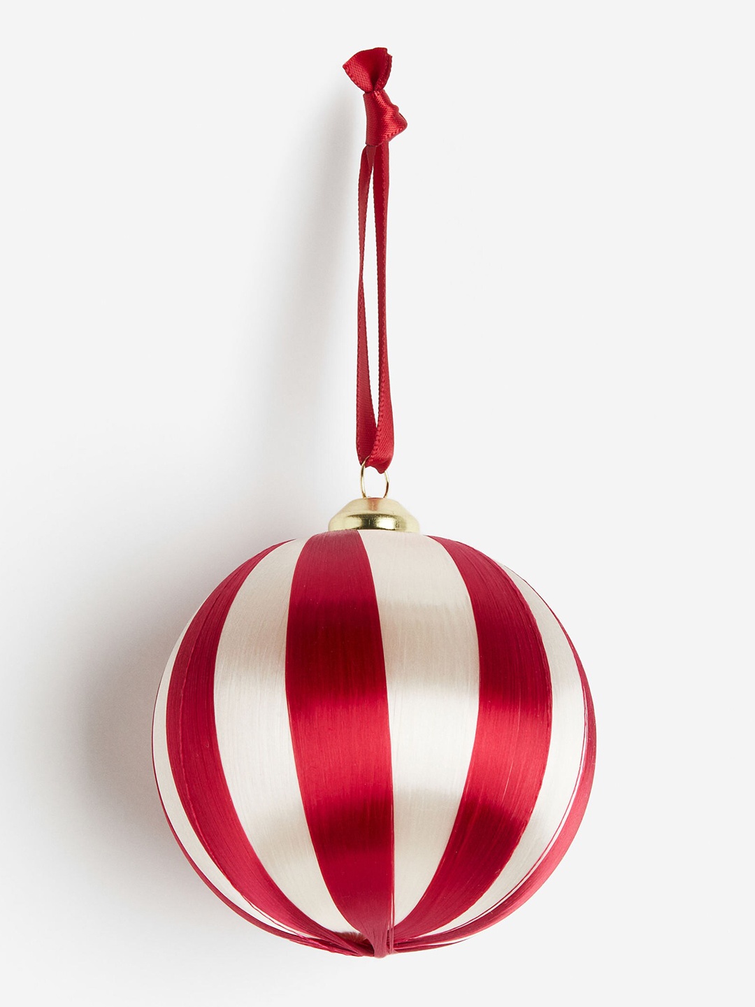 

H&M Red & White Satin Thread Bauble