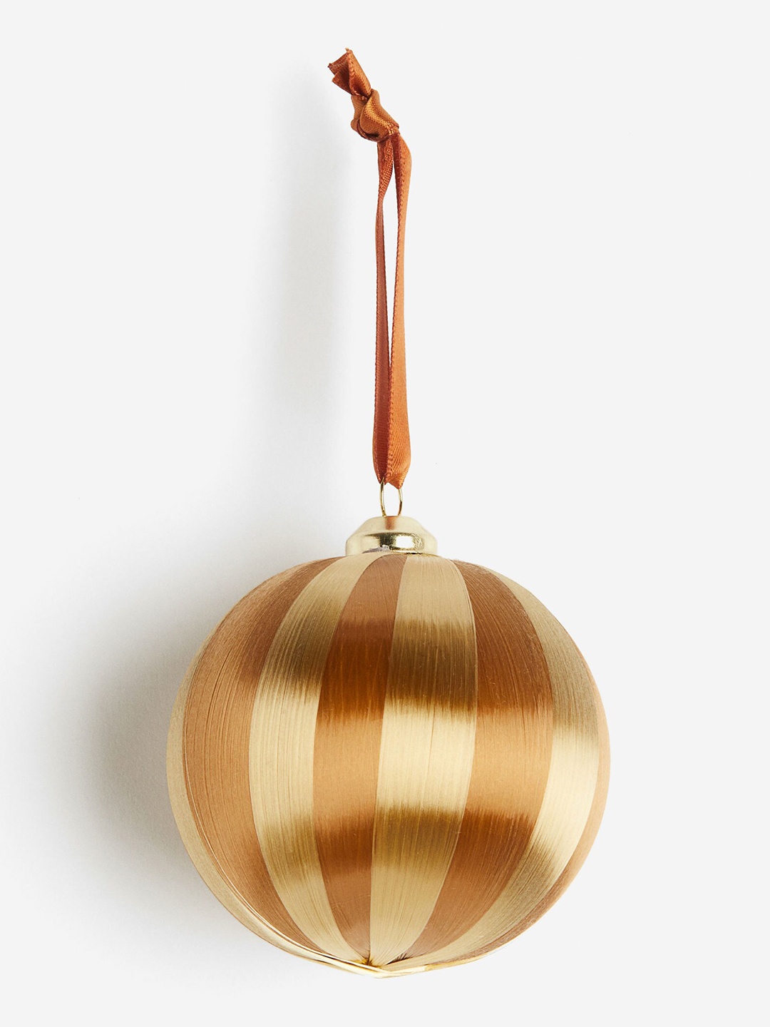 

H&M Beige Satin Thread Bauble