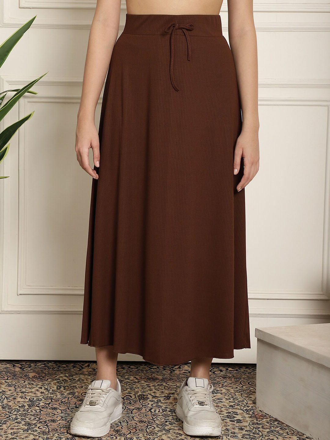 

NEUDIS Ribbed Flared Maxi Skirt, Brown
