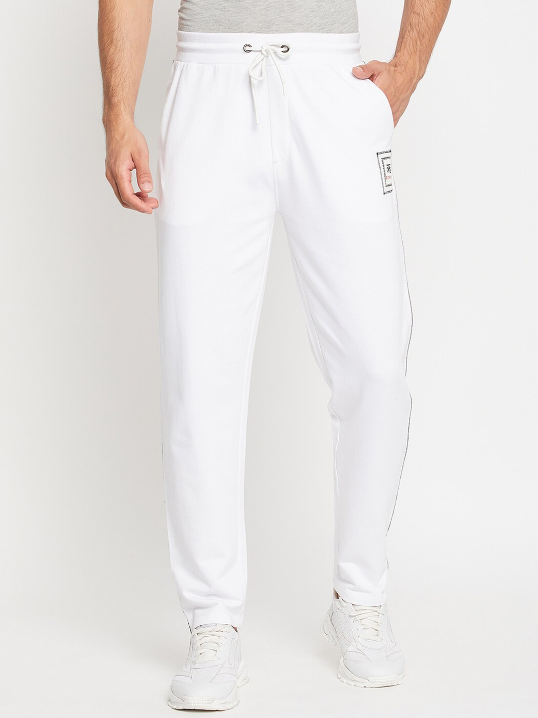 

EDRIO Men Mid Rise Straight Fit Cotton Track Pants, White